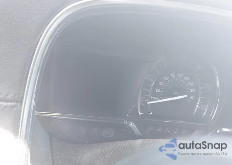 2015 Lincoln Navigator z USA, uszkodzony, nr VIN 5LMJJ2JT6FEJ01490